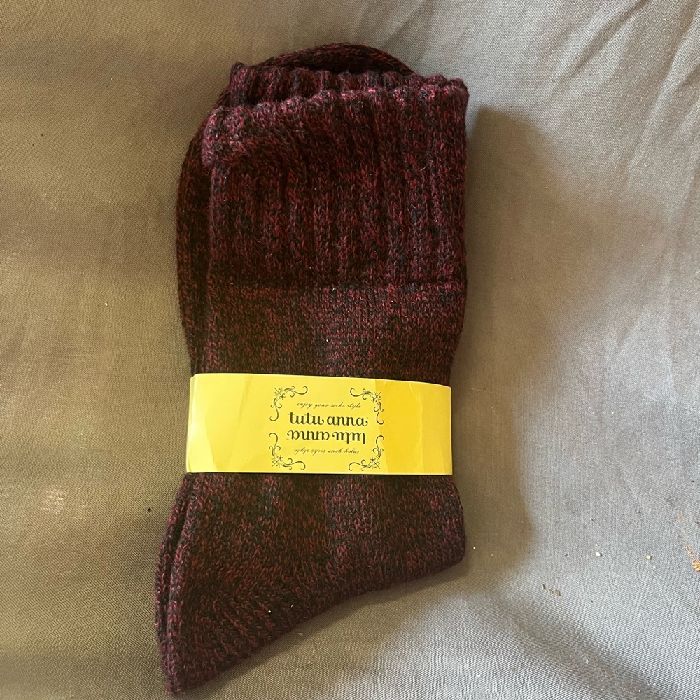 Elegant Burgundy Wool Socks